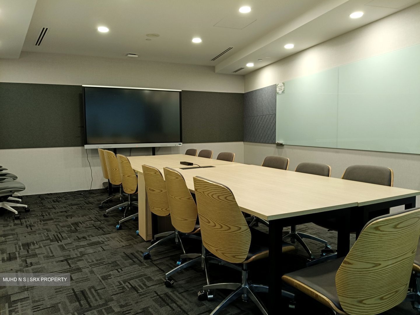 Income At Raffles (D1), Office #452367931